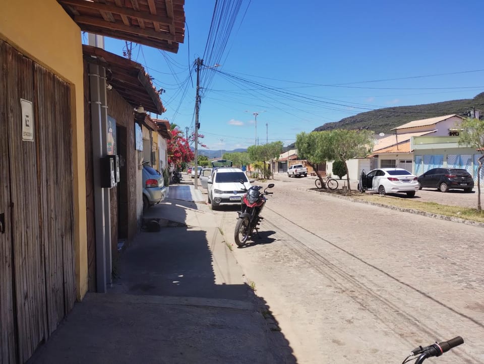 Neighbourhood, Street view