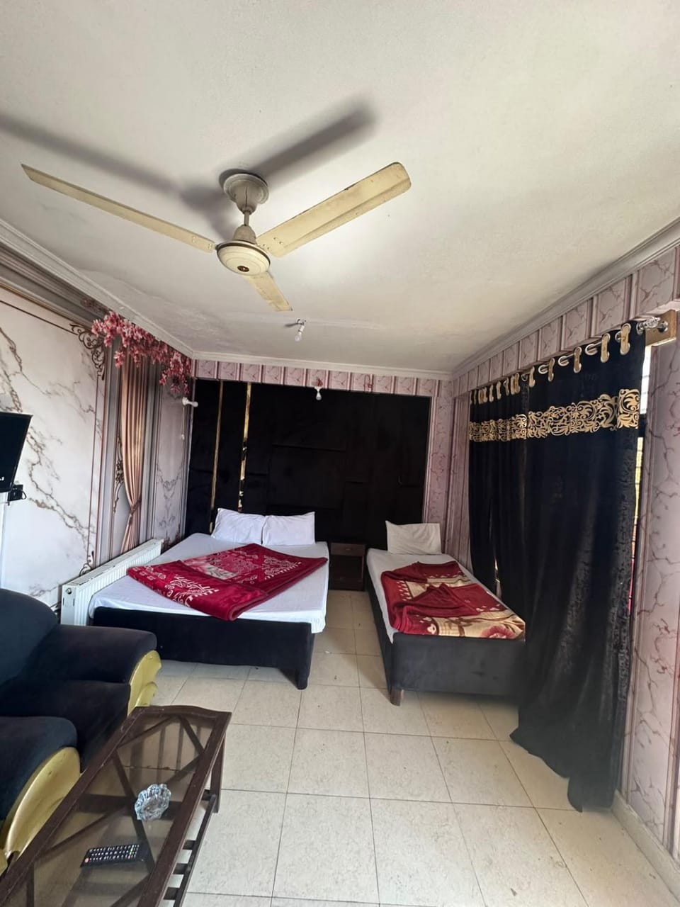 Bed, Photo of the whole room, Bedroom, fireplace, towels, air conditioner