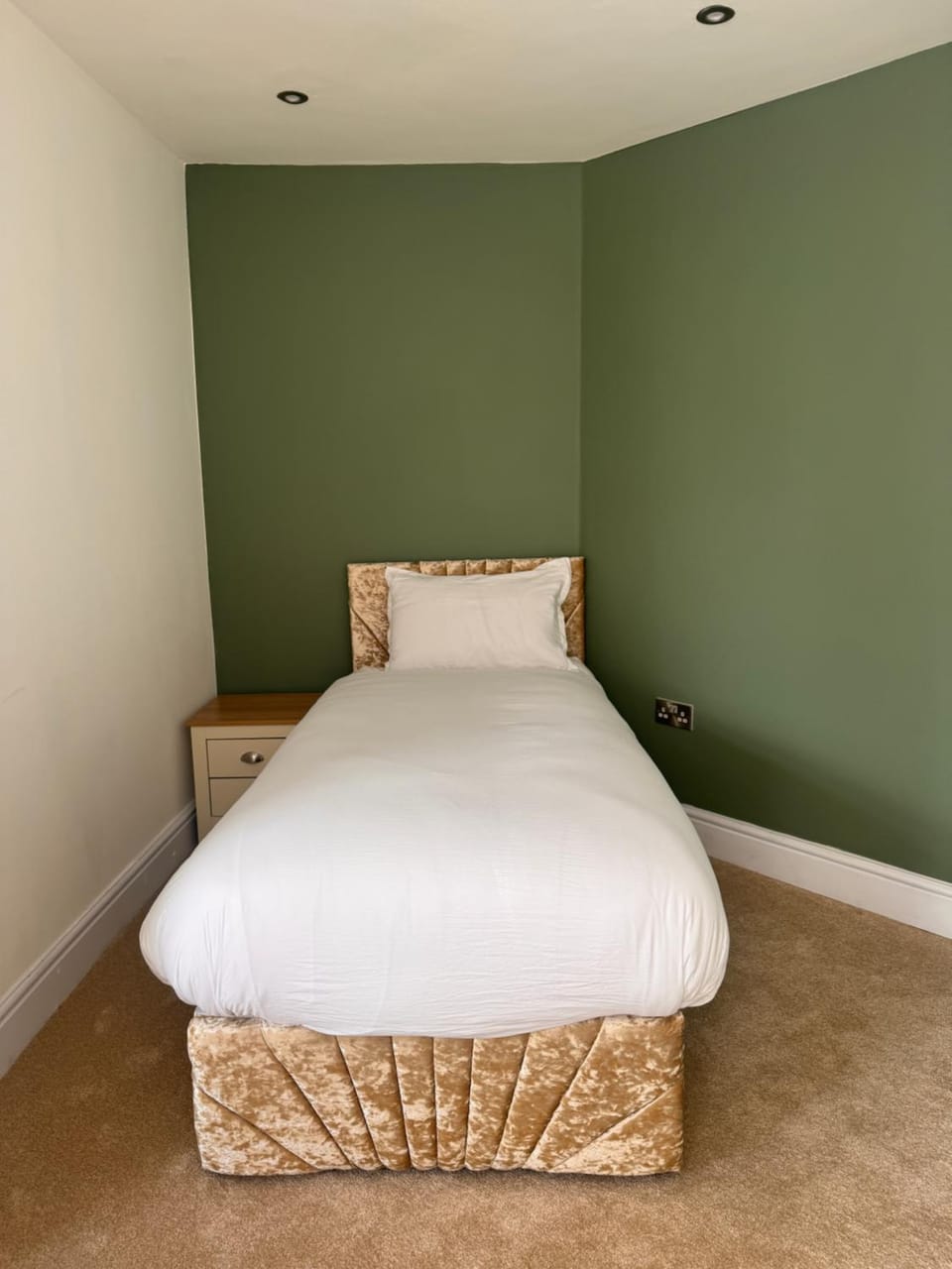 Kelvin Pod Vacation rental in Bedford