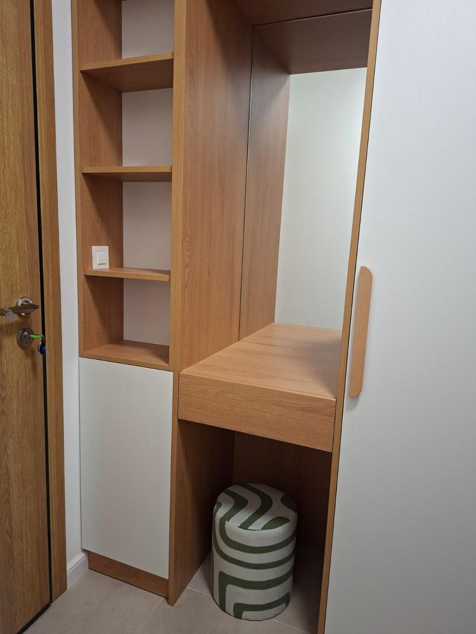 wardrobe