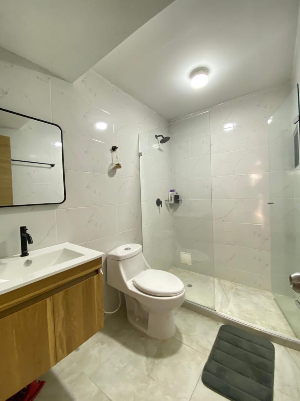 Shower, Bathroom, towels