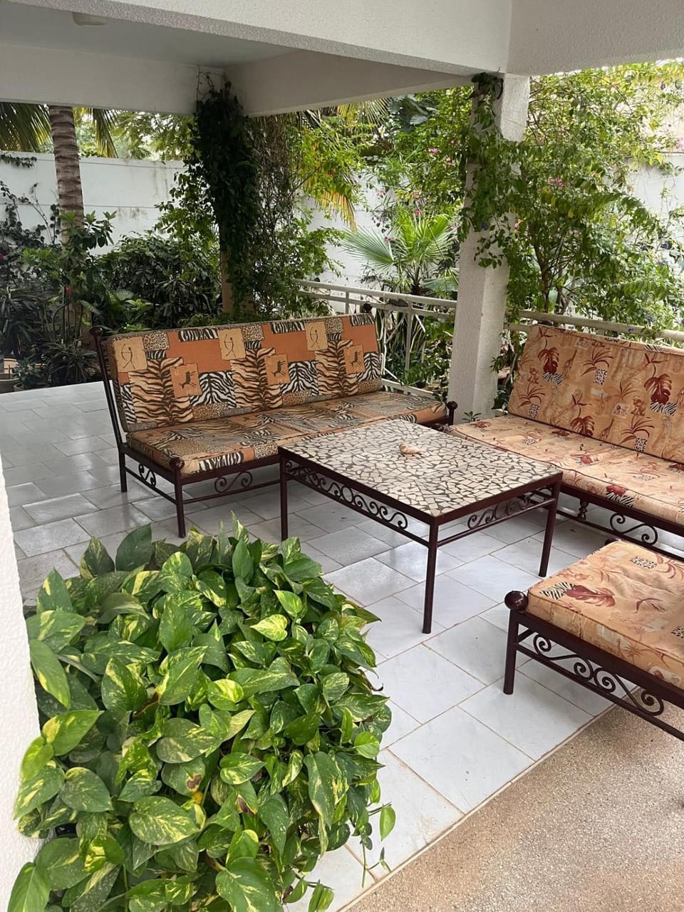 Studio moderne piscine Apartment in Saly