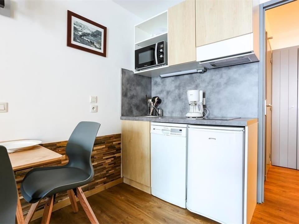 Appartement rénové, vue montagne - 4 pers. Apartment in Les Allues