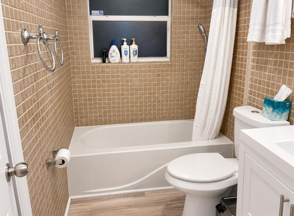 Spacious Fort Lauderdale Retreat Near Wilton Manors Apartment in Fort Lauderdale