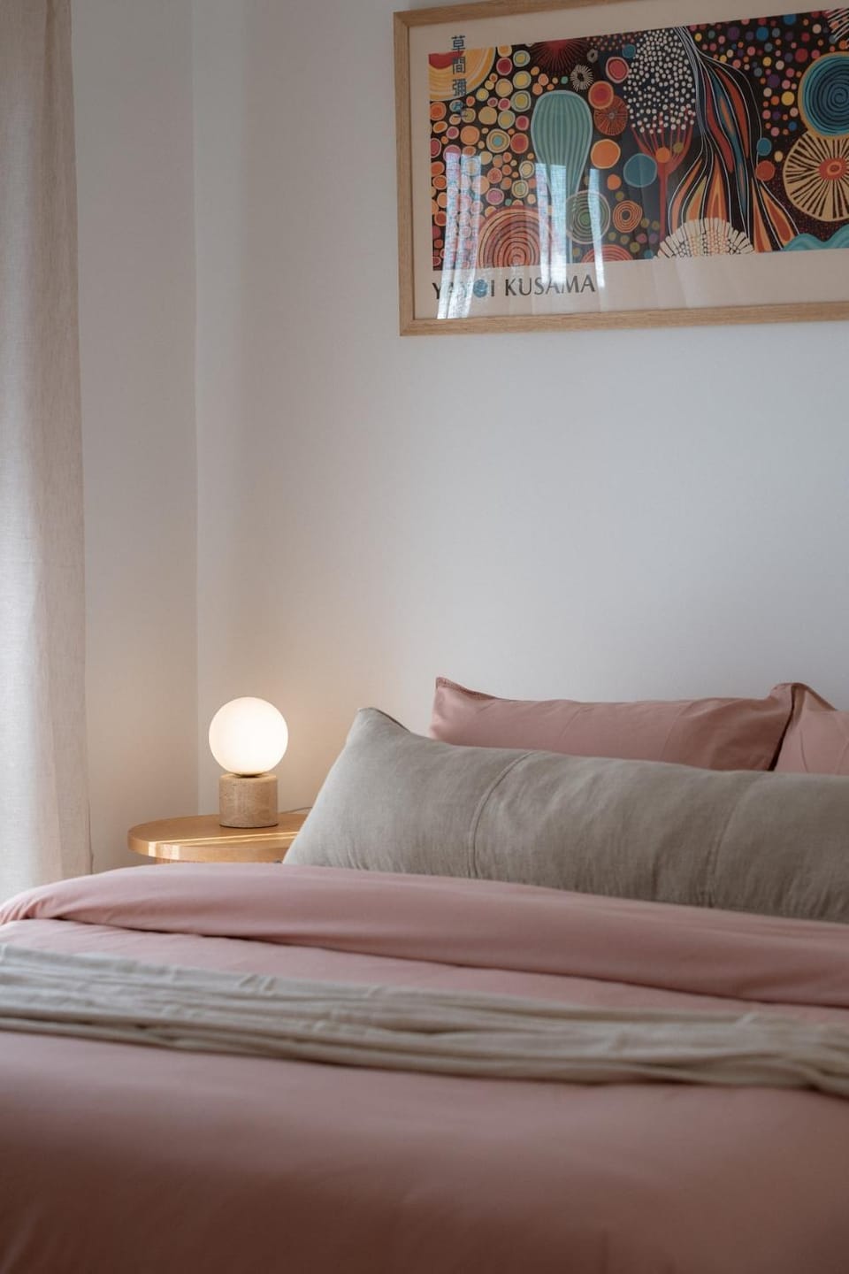 Bed, Decorative detail, Bedroom