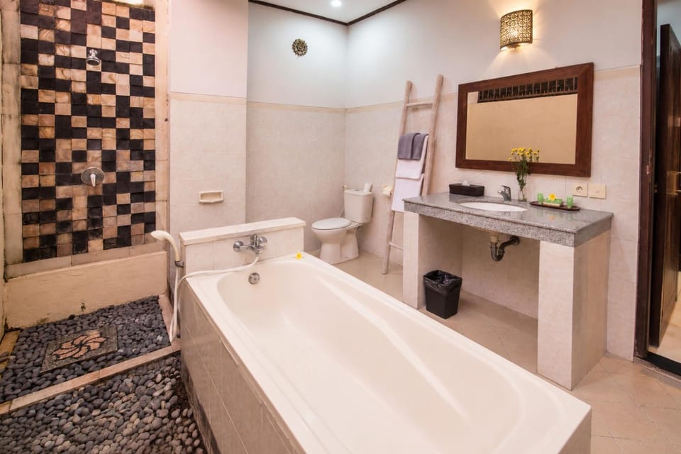 10-Bedrooms Villa Legian Villa in Kuta