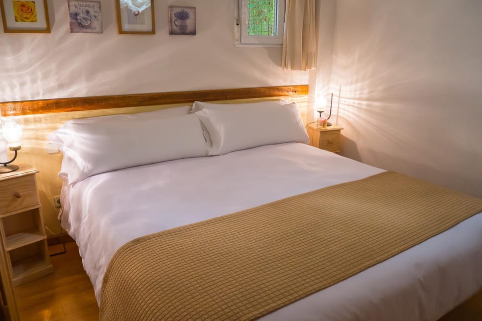 Patio, Bed, Bedroom