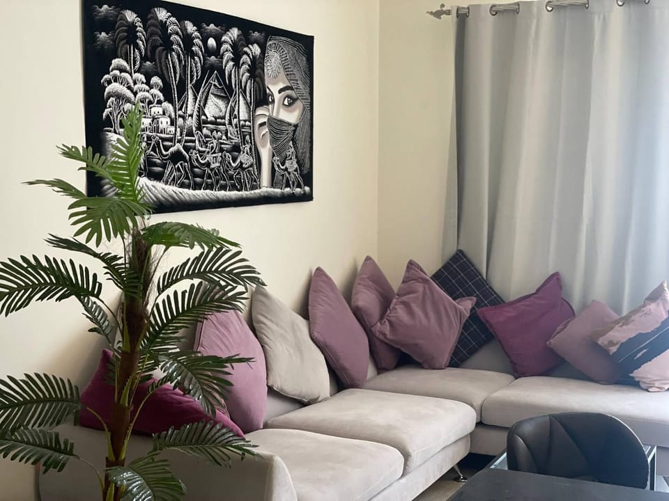 Living room, Decorative detail