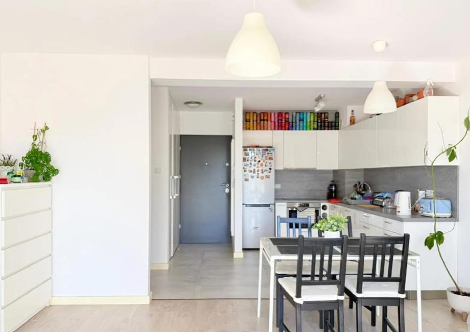 Kitchen or kitchenette, Dining area, dishwasher, pet friendly, stove