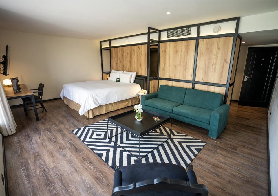 Bedroom, furniture