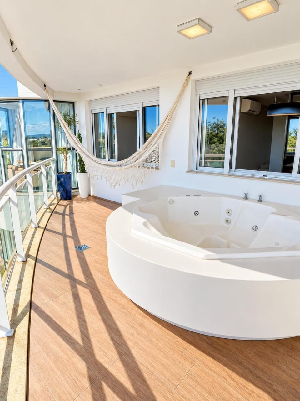 Apê Sunset · Apê sunset | Marine Resort | 4 suítes | Jacuzzi Apartment in Florianopolis