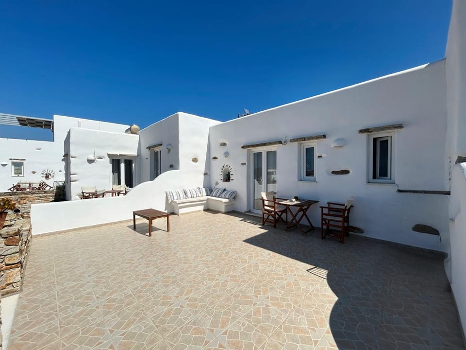Antiparos Diamond Apartment in Decentralized Administration of the Aegean