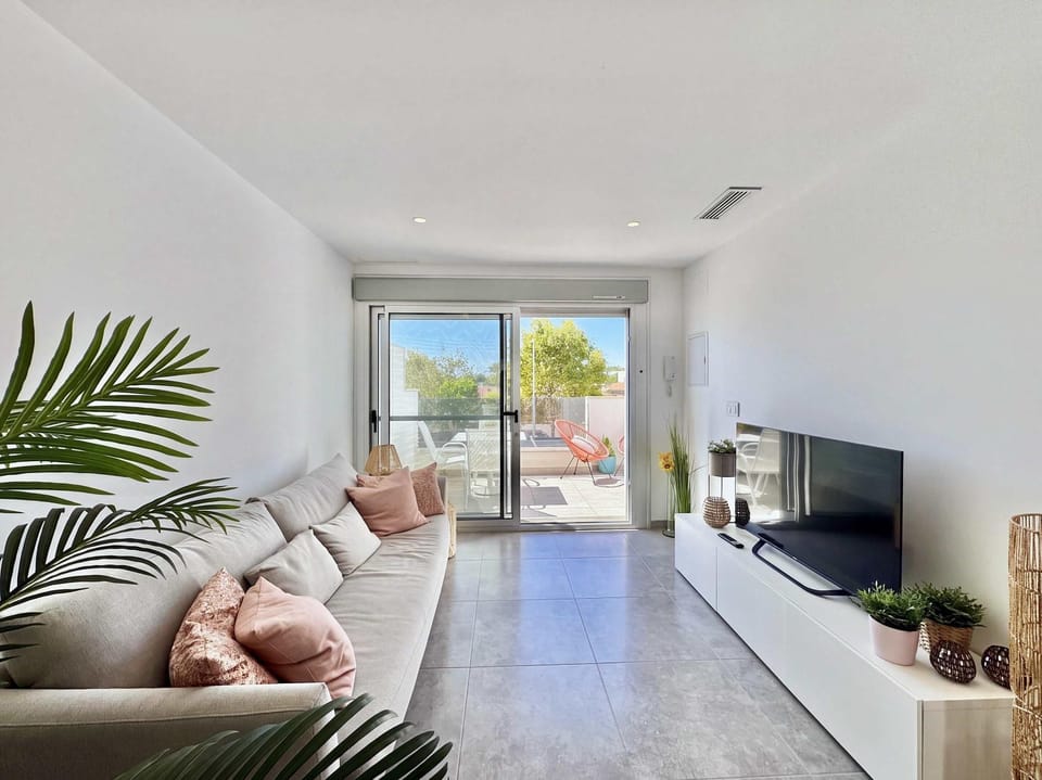 Rambla Beach Penthouse Sun Deck & Sea View Apartment in Pilar de la Horadada
