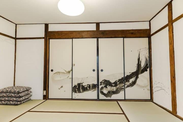 Guest House Oku Bed and Breakfast in Japan