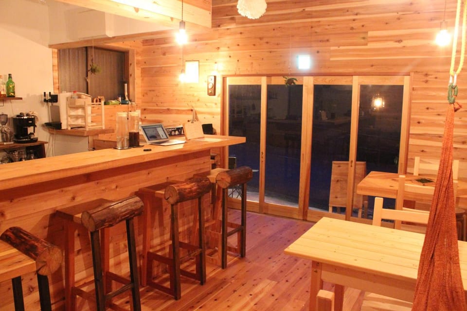 Communal lounge/ TV room, Lobby or reception, Lounge or bar