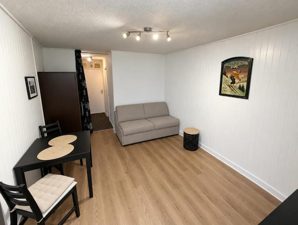Tignes - Perfect 2-Beds FlatMB2 N-36 ,Ski In Out Apartment in Tignes