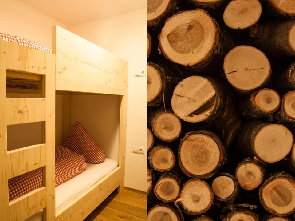 bunk bed