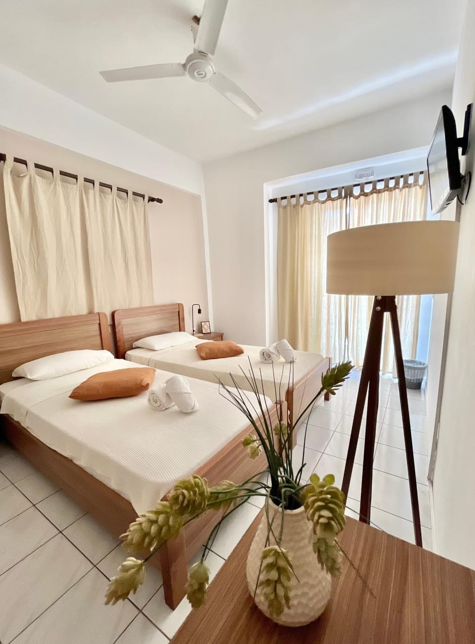 Bed, Photo of the whole room, Bedroom, Guests, furniture