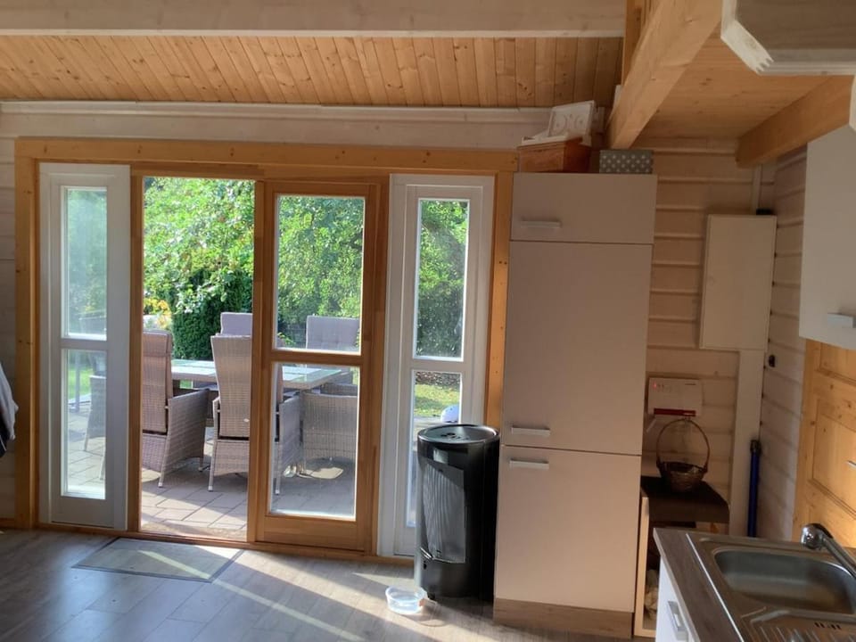 Blockhaus am Waldrand Apartment in Neumünster