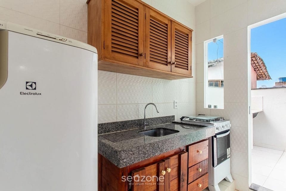 View (from property/room), Balcony/Terrace, Kitchen or kitchenette