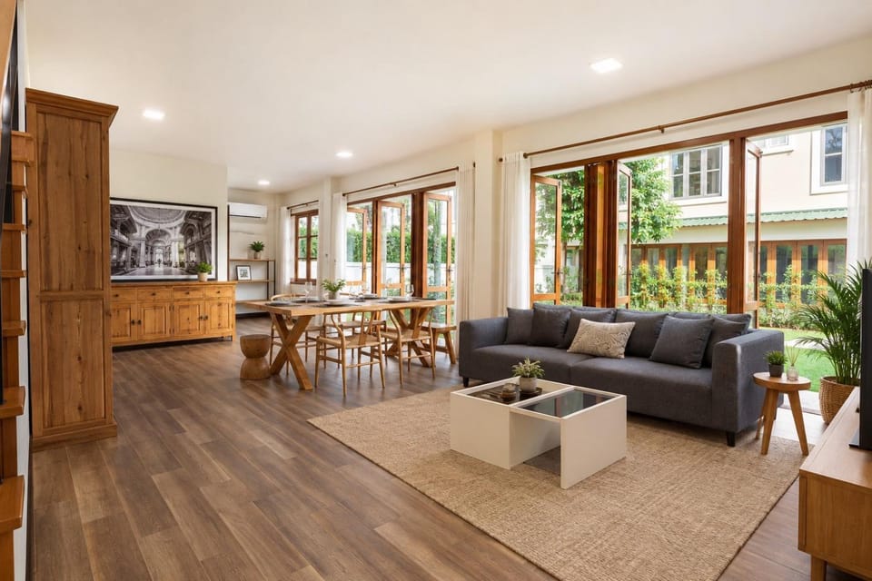 Living room, Seating area