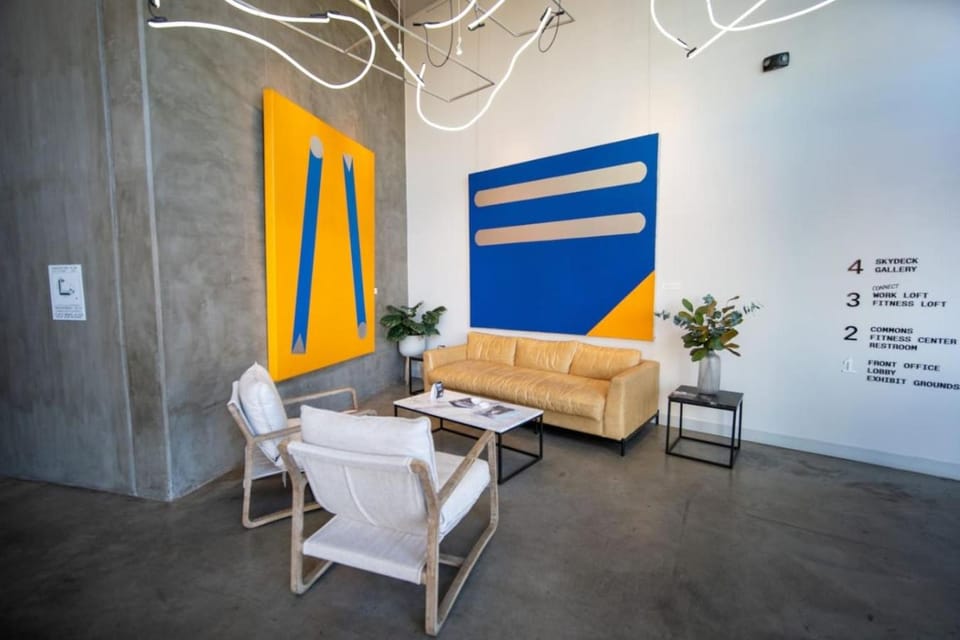 Vibrant Japantown Townhome Walk to Dining Apartment in San Jose
