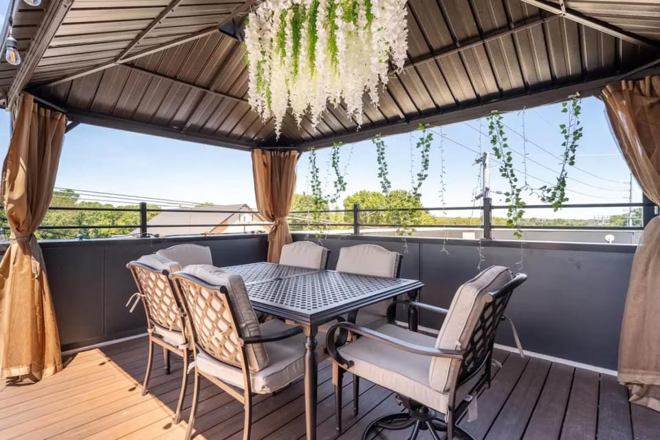 Day, View (from property/room), Balcony/Terrace, Seating area