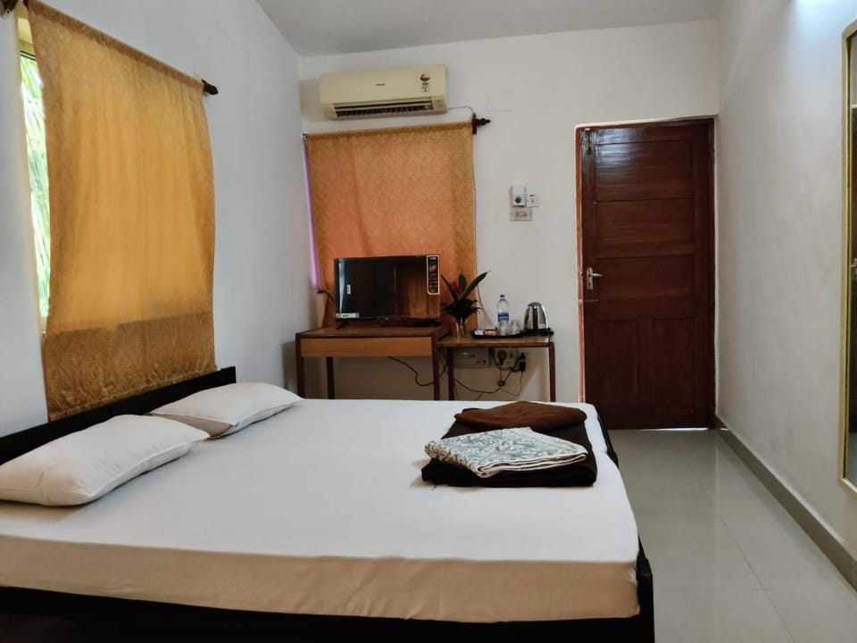 LusiLar Holiday Home - Near Miramar & Dona Paula Apartment hotel in Goa, India