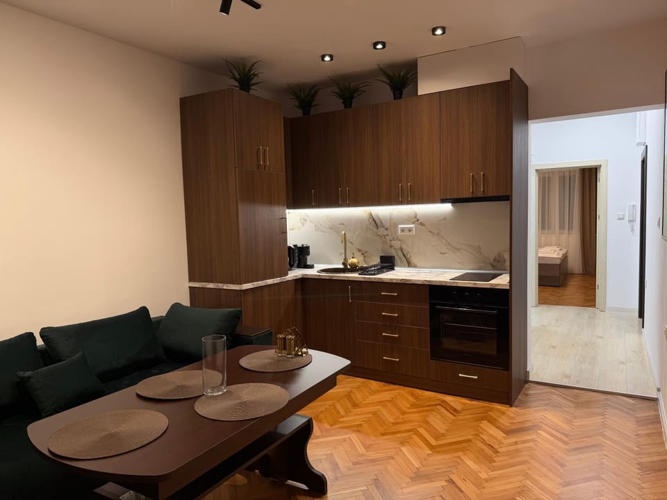 Kitchen or kitchenette, Living room, Dining area
