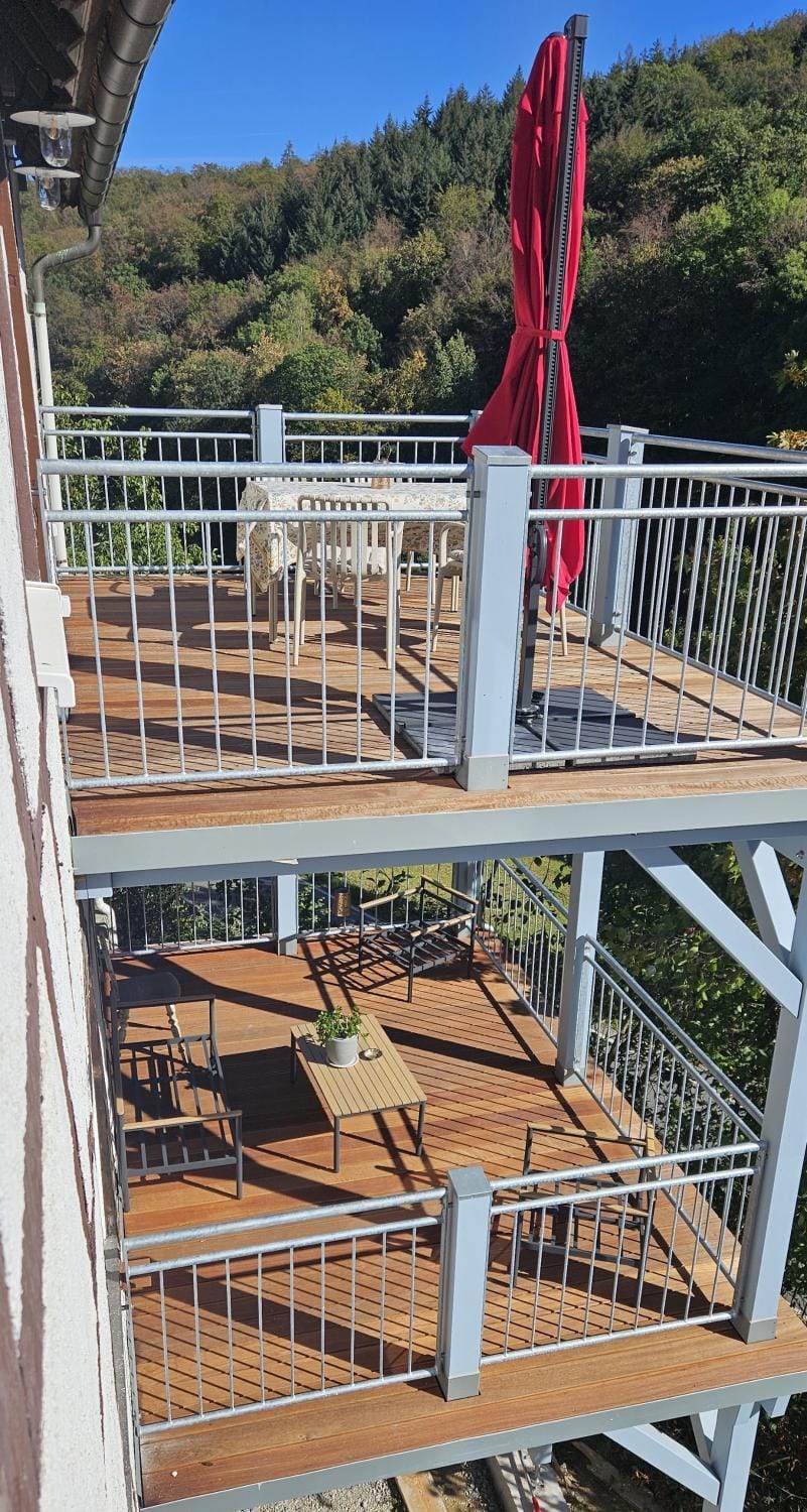Natural landscape, View (from property/room), Balcony/Terrace