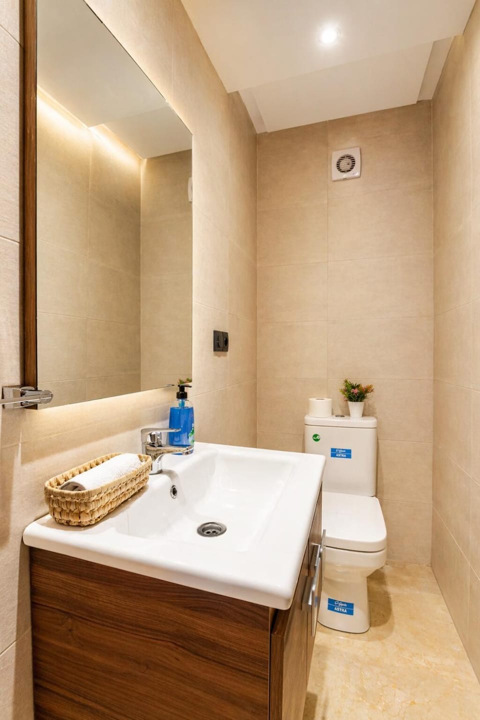 Modern Elegance, Swimming Pool, Fiber Wi-Fi & Netflix Apartment in Marrakesh