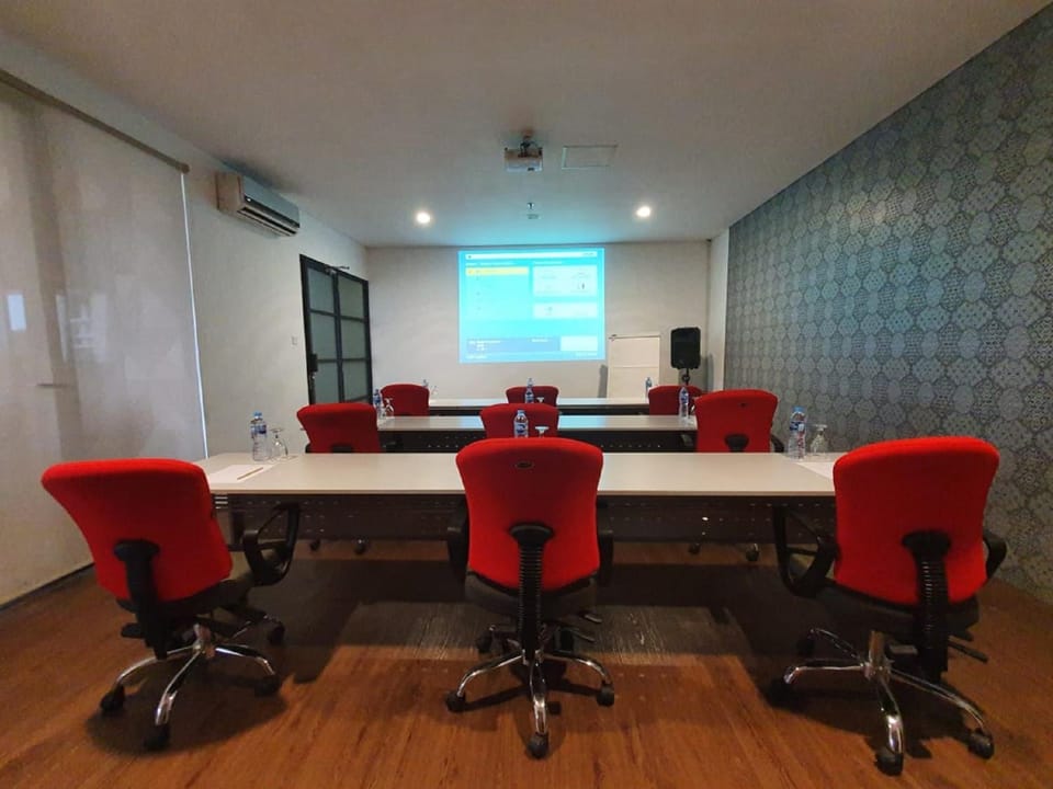 Banquet/Function facilities, Meeting/conference room