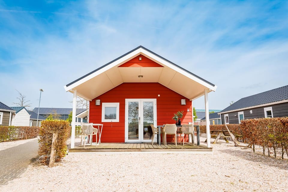 Property building, Balcony/Terrace