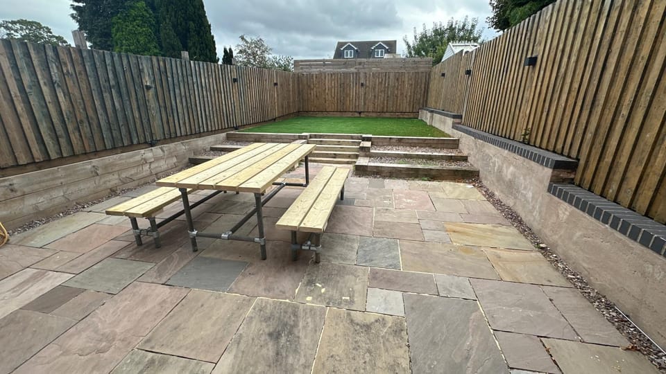 Patio, Garden, Seating area, Dining area