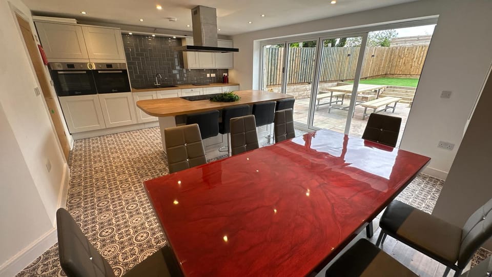 Patio, Garden, Kitchen or kitchenette, Seating area, Dining area