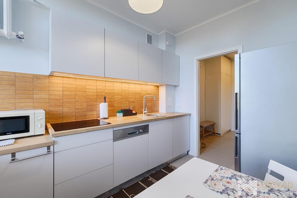 Kitchen or kitchenette, stove