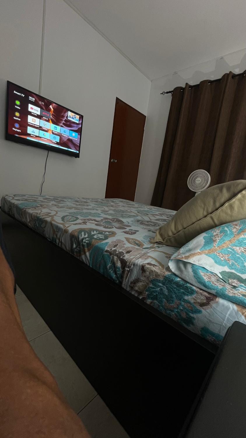 Dino's Retreat Bed and Breakfast in Sal, Cabo Verde