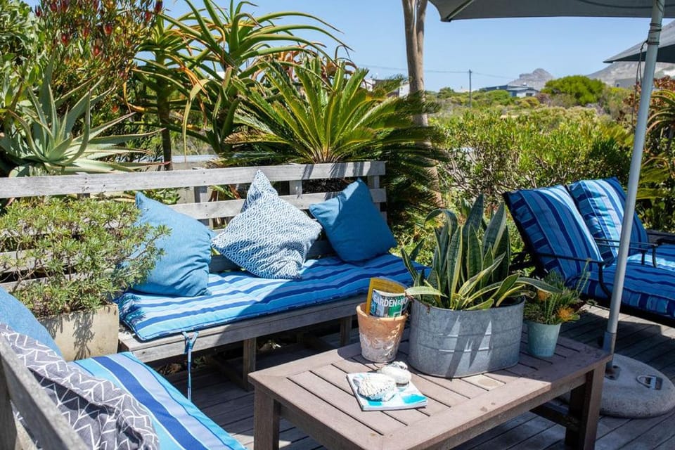 Garden, sunbed