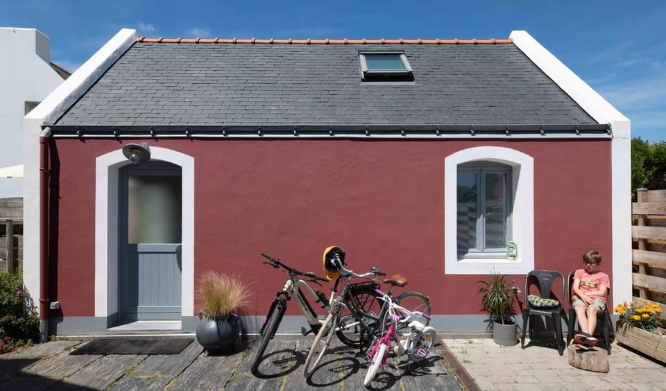Property building, Cycling