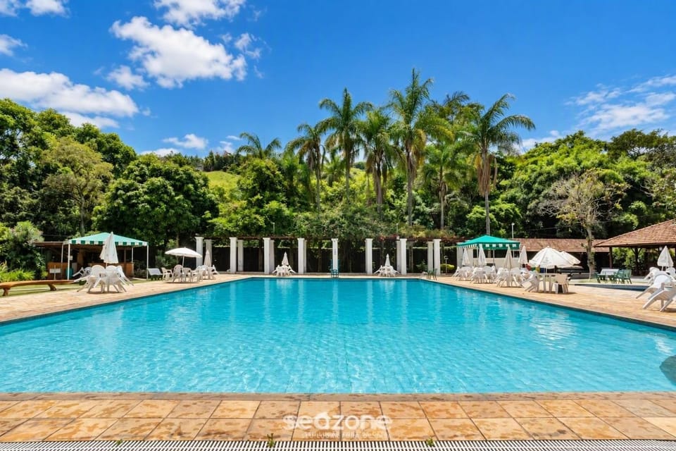 Off site, Area and facilities, Swimming pool