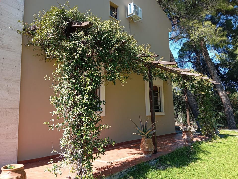High aesthetics maisonette in the wood by the sea Villa in Halkidiki