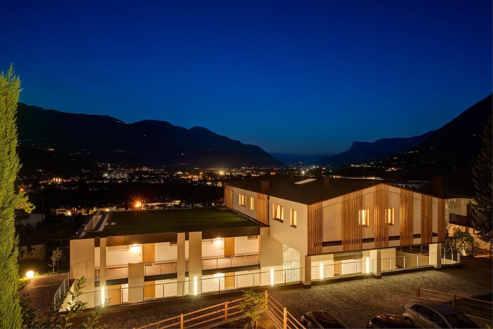 Facade/entrance, Night, Mountain view