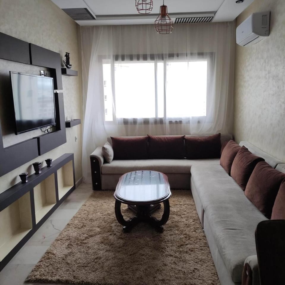 Appartement agréable Centre Tanger Corniche TGV Apartment in Tangier
