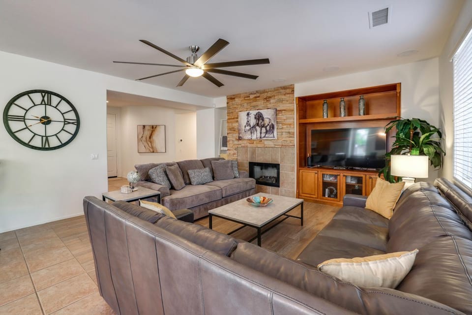 Large Patio Oasis, Games, Pool! Indio Getaway House in La Quinta