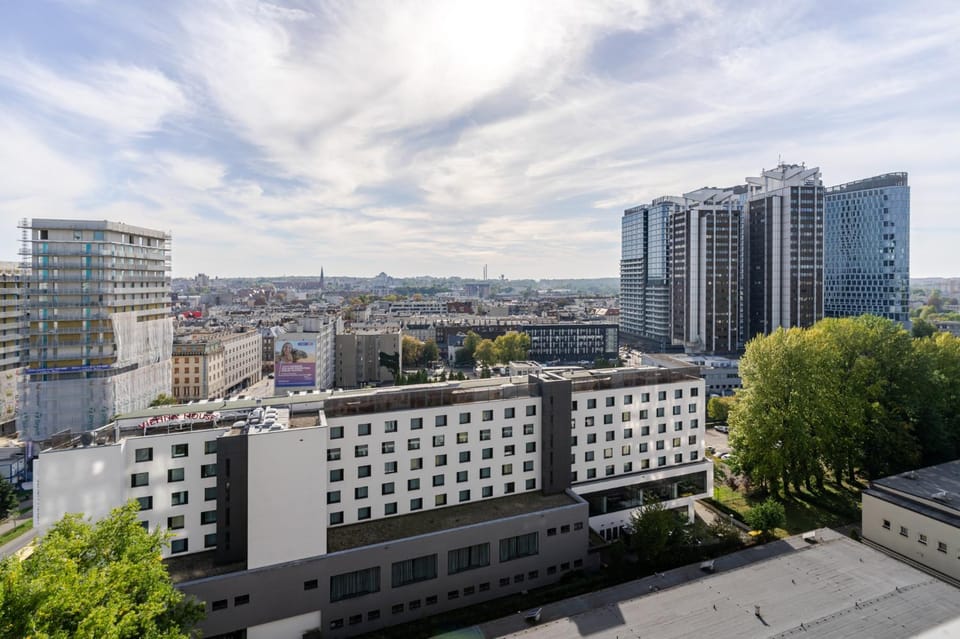 Neighbourhood, City view, Location