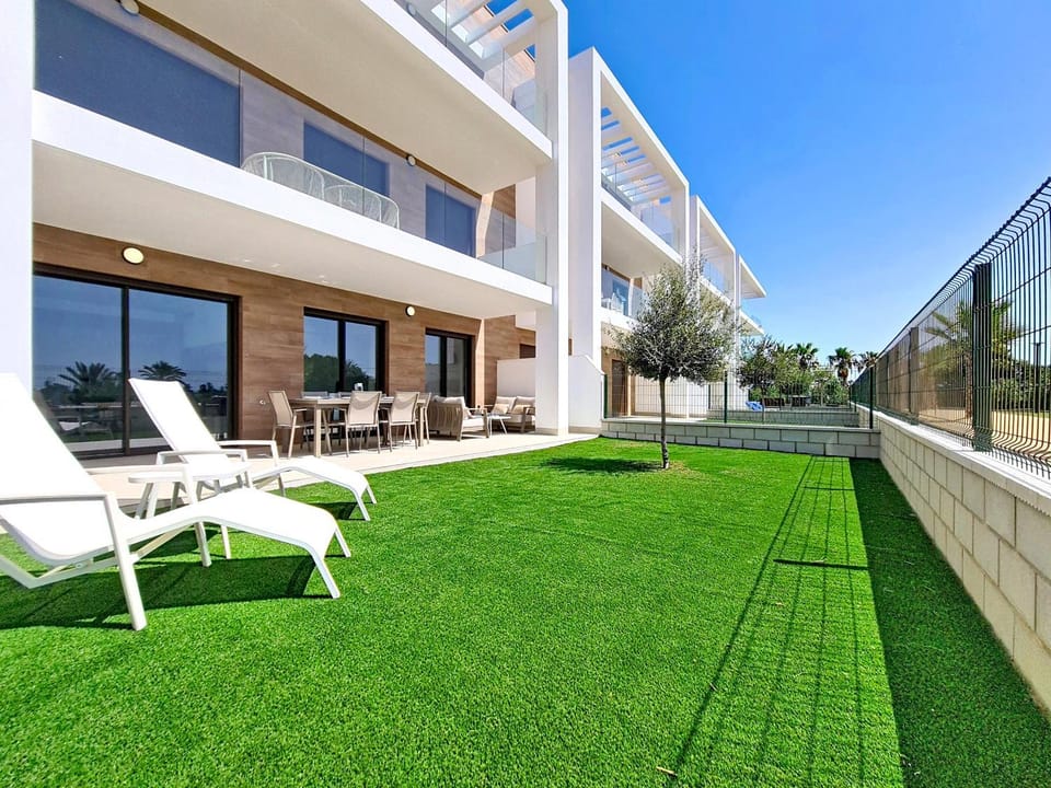 Balcony/Terrace, Balcony/Terrace