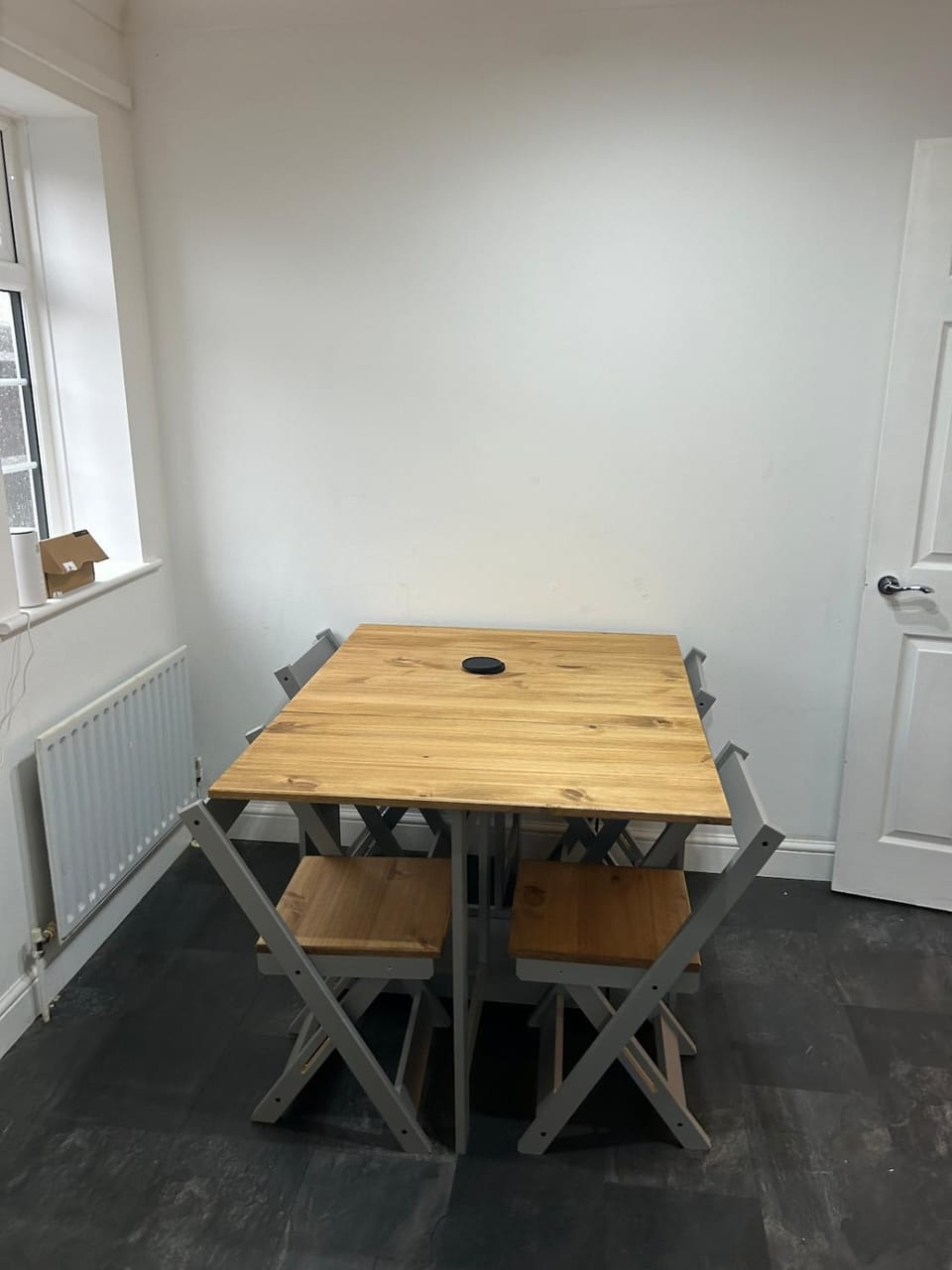 Spacious 4-Bed Stay Ensuite Rooms Sleeps 9 House in Gosport