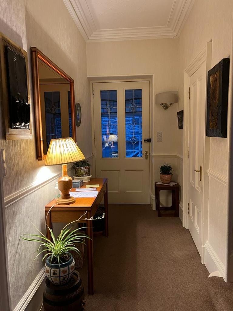 Ronas House Bed and Breakfast in Inverness