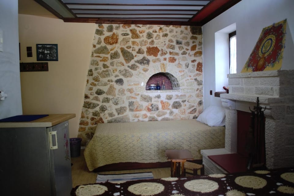 Yono's Houses Apartment in Greece