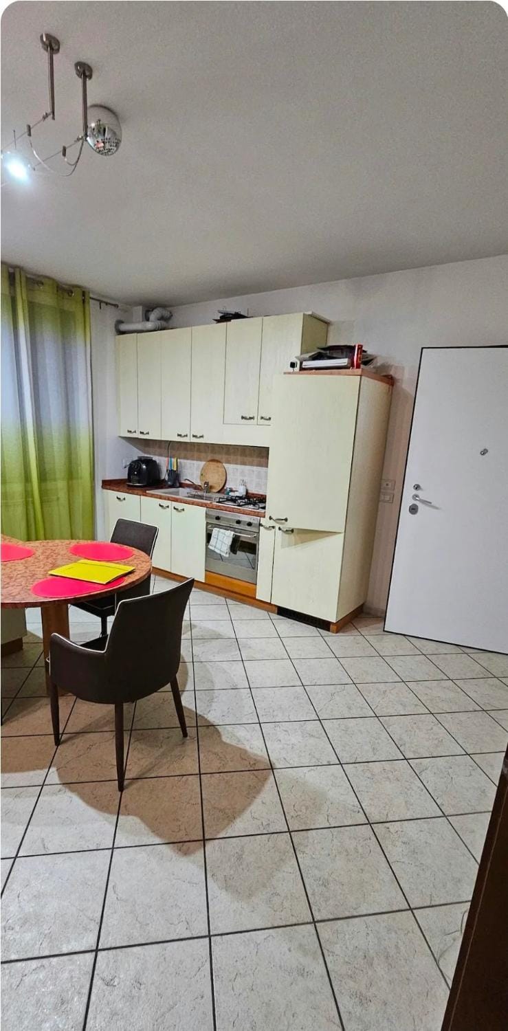 Kitchen or kitchenette, Dining area, dishwasher, oven, stove